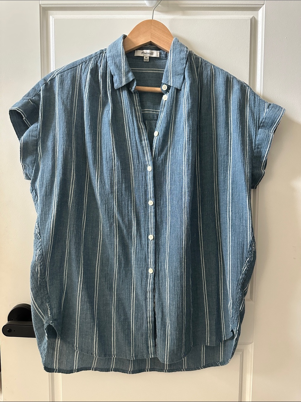 Madewell Short Sleeve Blue Striped Button-Up Shirt